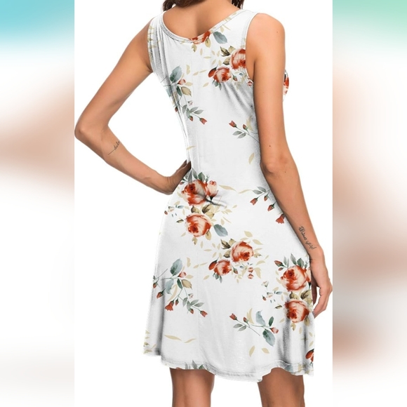 White Floral Sundress Medium cover-up pockets swing dress skater dress - Picture 4 of 6